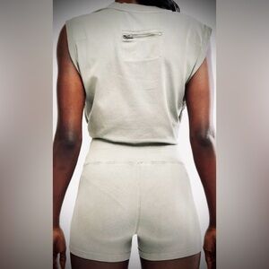 NWT… FREE PEOPLE MOVEMENT.. Hot Shot Micro Set.